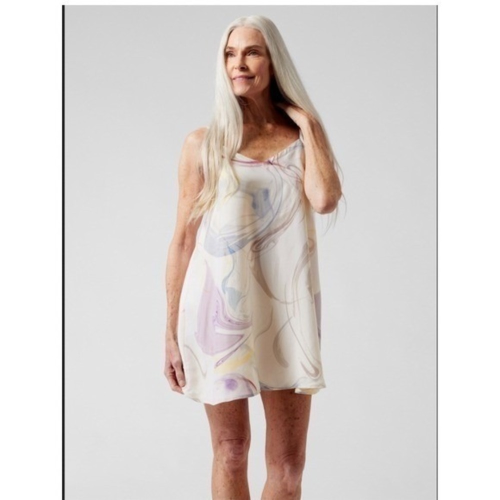 Athleta Calm Cool Slip Dress Marble Print V-Neck Mini Dress Medium NWOT